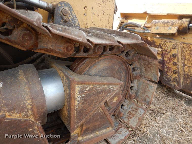 image for item DC8888 1990 Caterpillar D4H  dozer