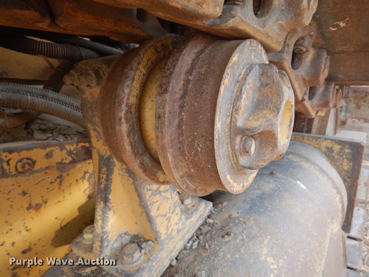 image for item DC8888 1990 Caterpillar D4H  dozer