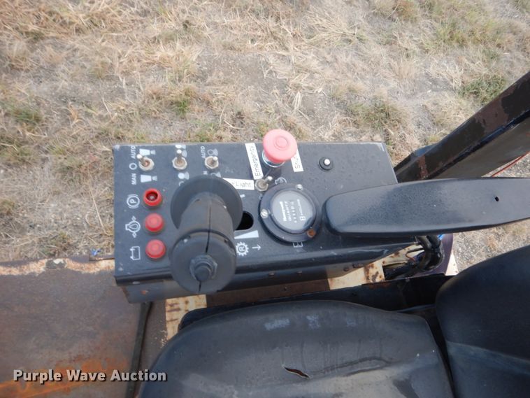 image for item DC8895 1997 Ingersoll Rand DD-24  vibratory double drum roller