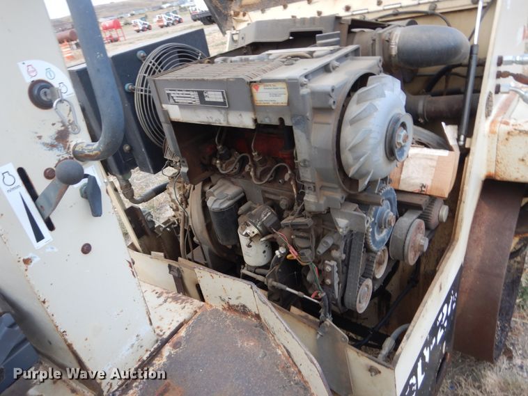 image for item DC8895 1997 Ingersoll Rand DD-24  vibratory double drum roller