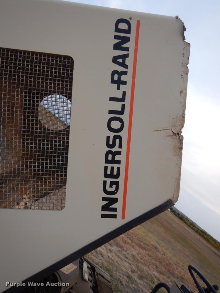image for item DC8895 1997 Ingersoll Rand DD-24  vibratory double drum roller