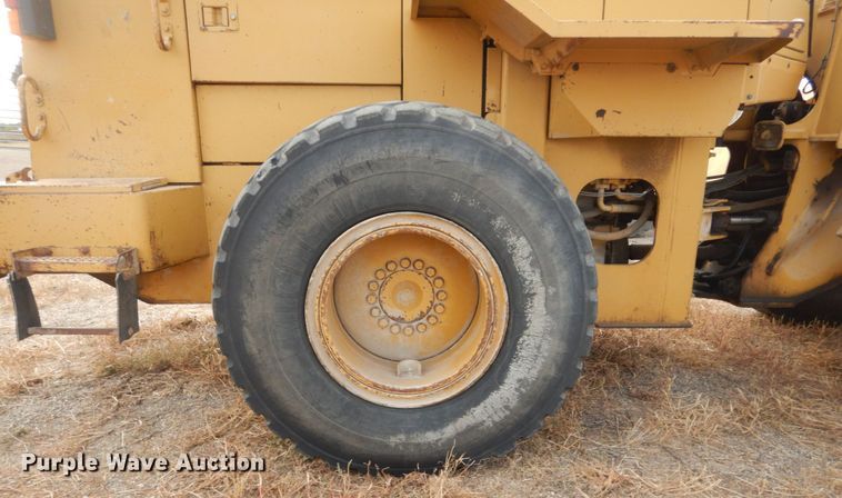 image for item DC8906 1996 Caterpillar 938F  wheel loader