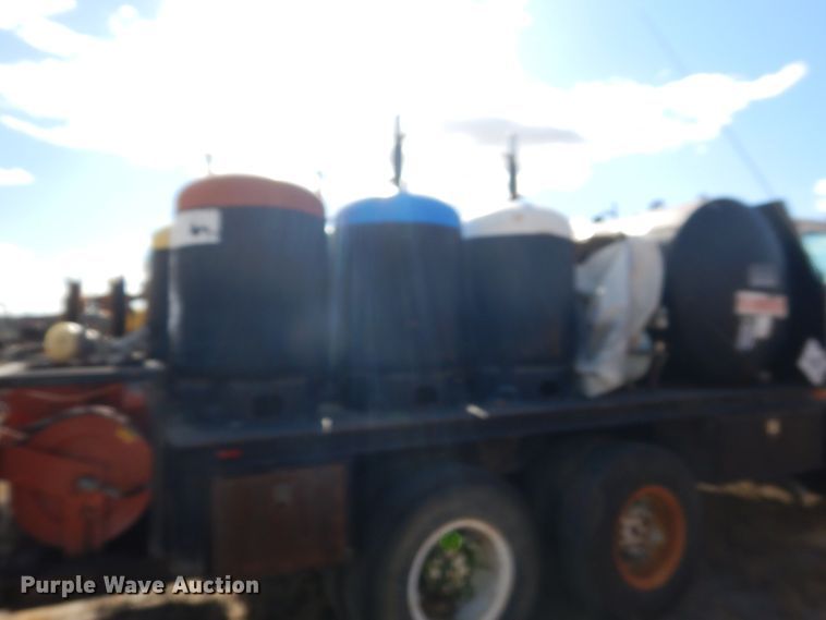 image for item DC8914 1979 Ford 9000  fuel truck