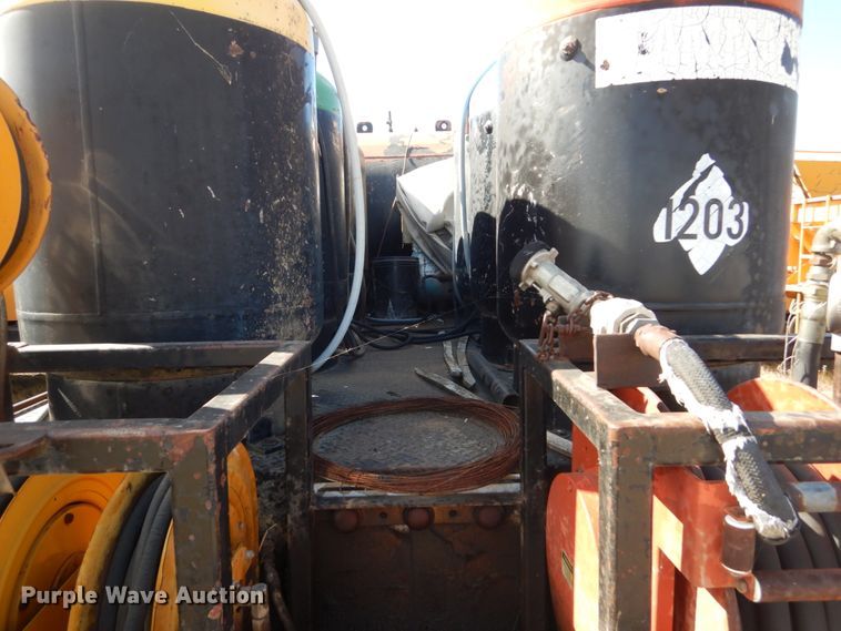 image for item DC8914 1979 Ford 9000  fuel truck