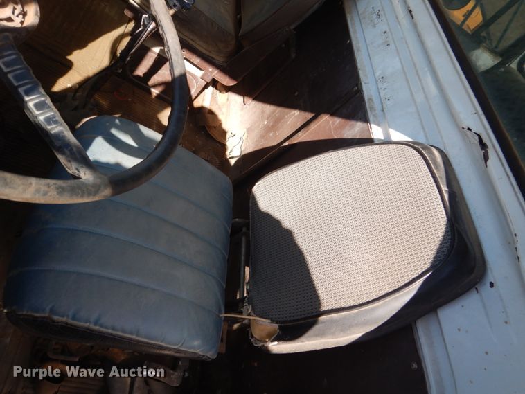 image for item DC8914 1979 Ford 9000  fuel truck