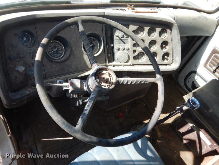 image for item DC8914 1979 Ford 9000  fuel truck