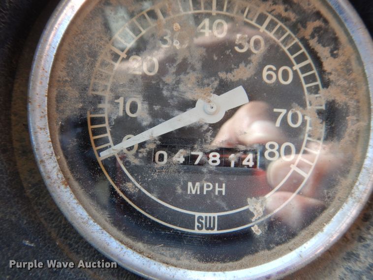 image for item DC8914 1979 Ford 9000  fuel truck