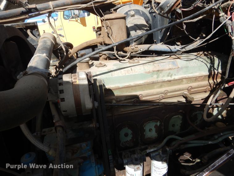 image for item DC8914 1979 Ford 9000  fuel truck