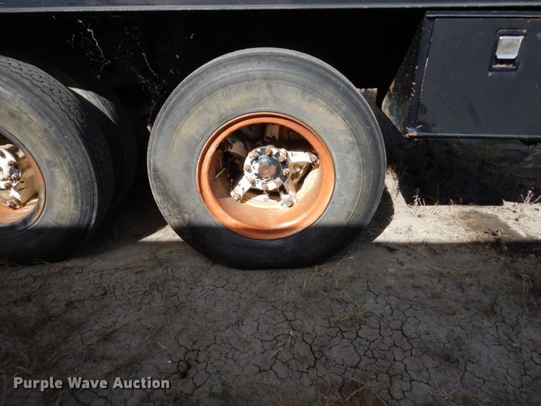 image for item DC8914 1979 Ford 9000  fuel truck