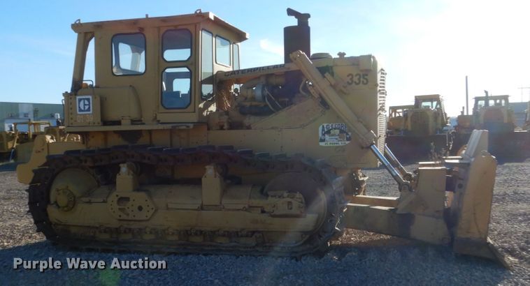 image for item DC8917 1974 Caterpillar D9G dozer