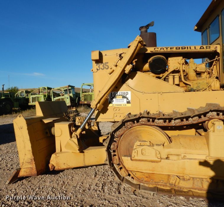 image for item DC8917 1974 Caterpillar D9G dozer