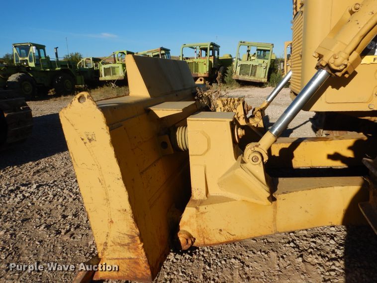 image for item DC8917 1974 Caterpillar D9G dozer