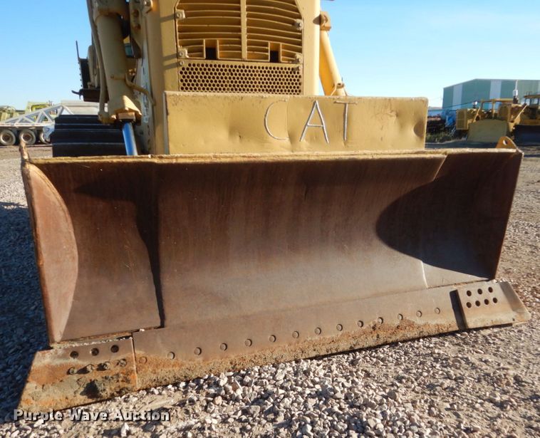 image for item DC8917 1974 Caterpillar D9G dozer