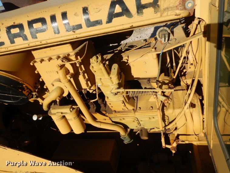 image for item DC8917 1974 Caterpillar D9G dozer