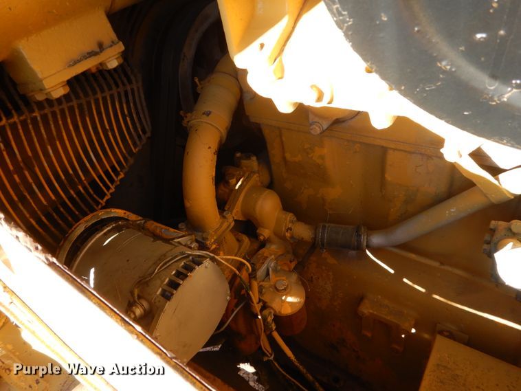 image for item DC8917 1974 Caterpillar D9G dozer