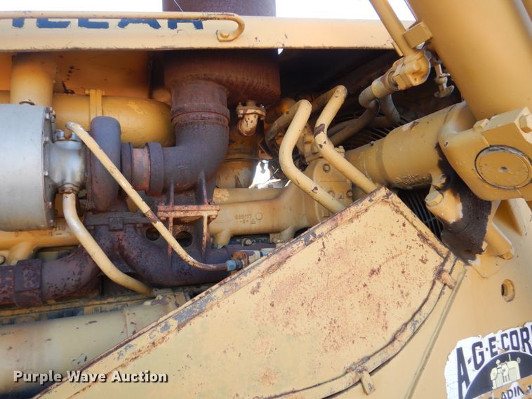 image for item DC8917 1974 Caterpillar D9G dozer