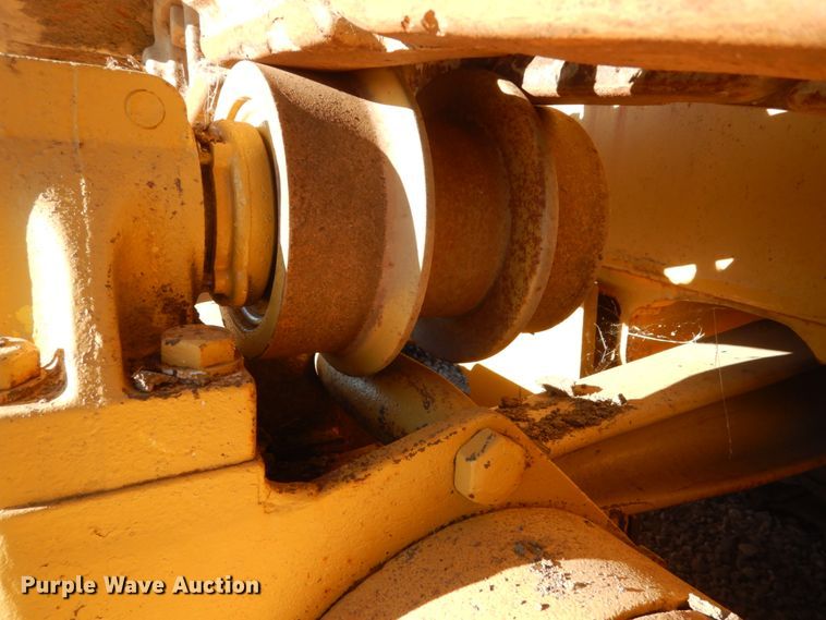 image for item DC8917 1974 Caterpillar D9G dozer