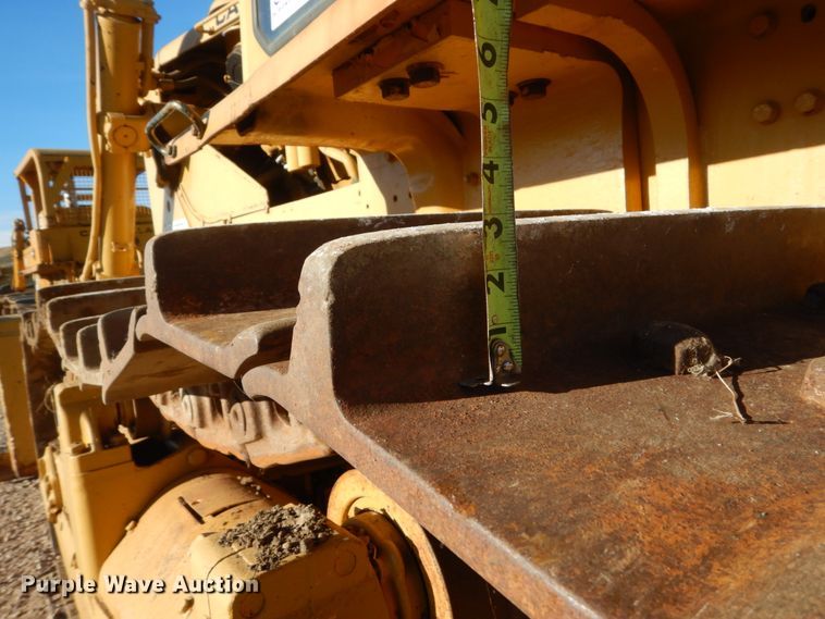 image for item DC8917 1974 Caterpillar D9G dozer