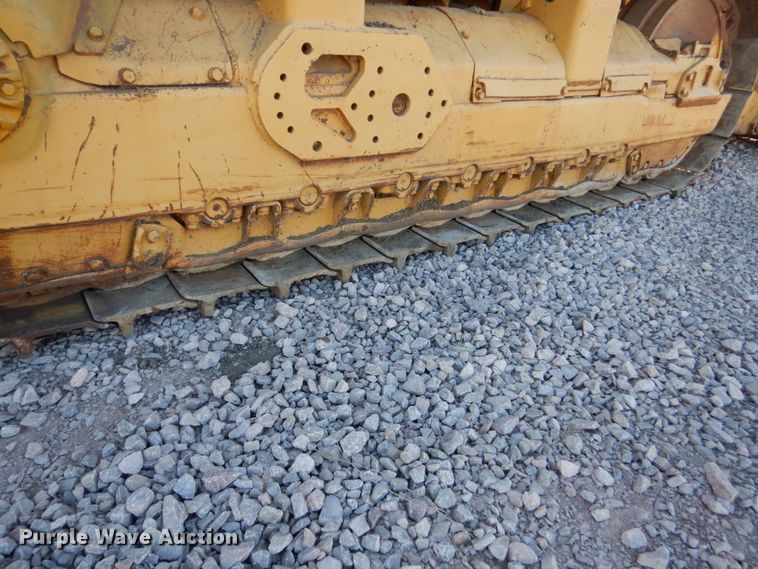 image for item DC8917 1974 Caterpillar D9G dozer