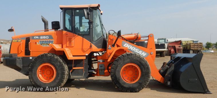 image for item DC8945 2014 Doosan DL250-3  wheel loader