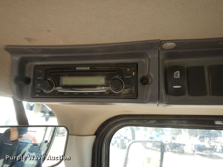 image for item DC8945 2014 Doosan DL250-3  wheel loader