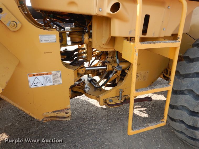 image for item DC8946 1996 Caterpillar 924F  wheel loader