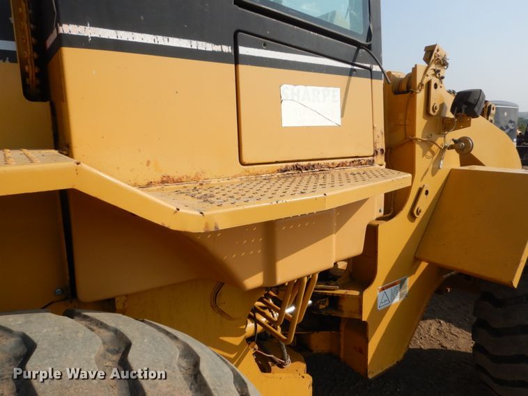 image for item DC8946 1996 Caterpillar 924F  wheel loader