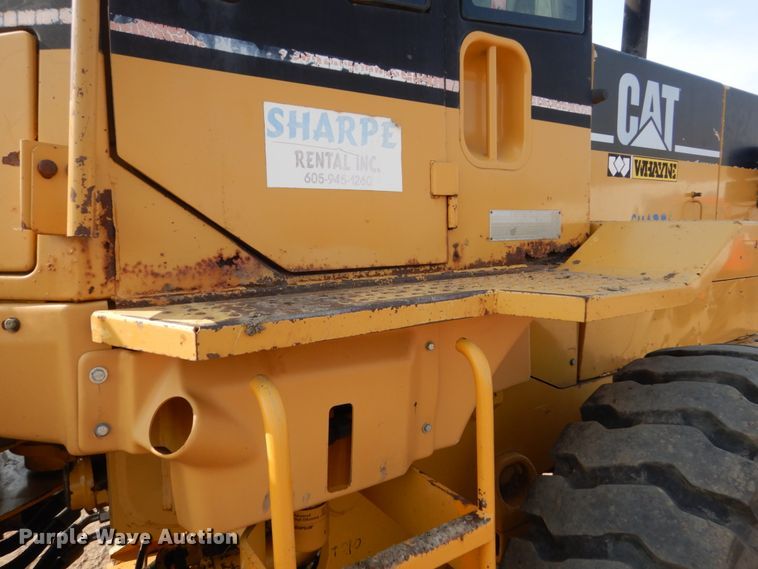 image for item DC8946 1996 Caterpillar 924F  wheel loader