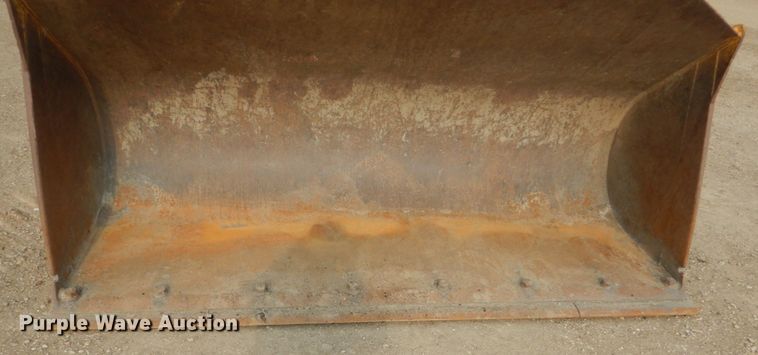 image for item DC8952 1998 Komatsu WA320-3  wheel loader