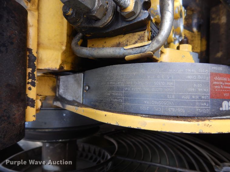 image for item DC8952 1998 Komatsu WA320-3  wheel loader