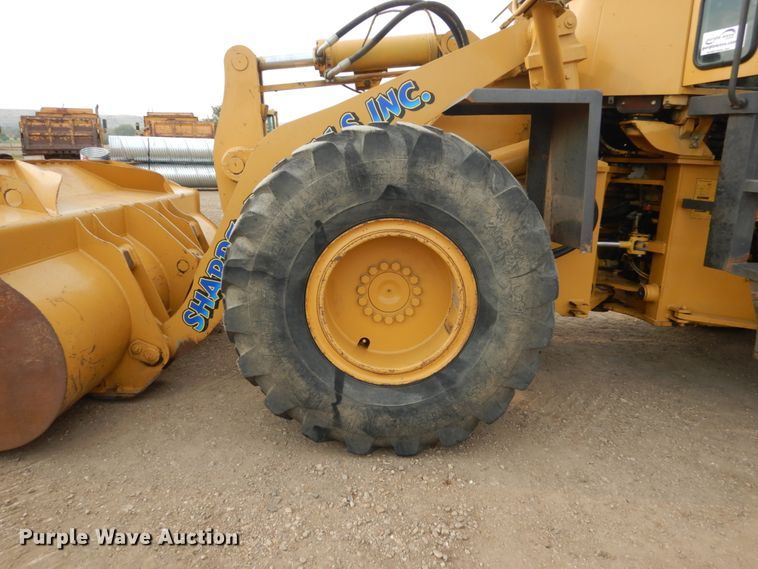 image for item DC8952 1998 Komatsu WA320-3  wheel loader