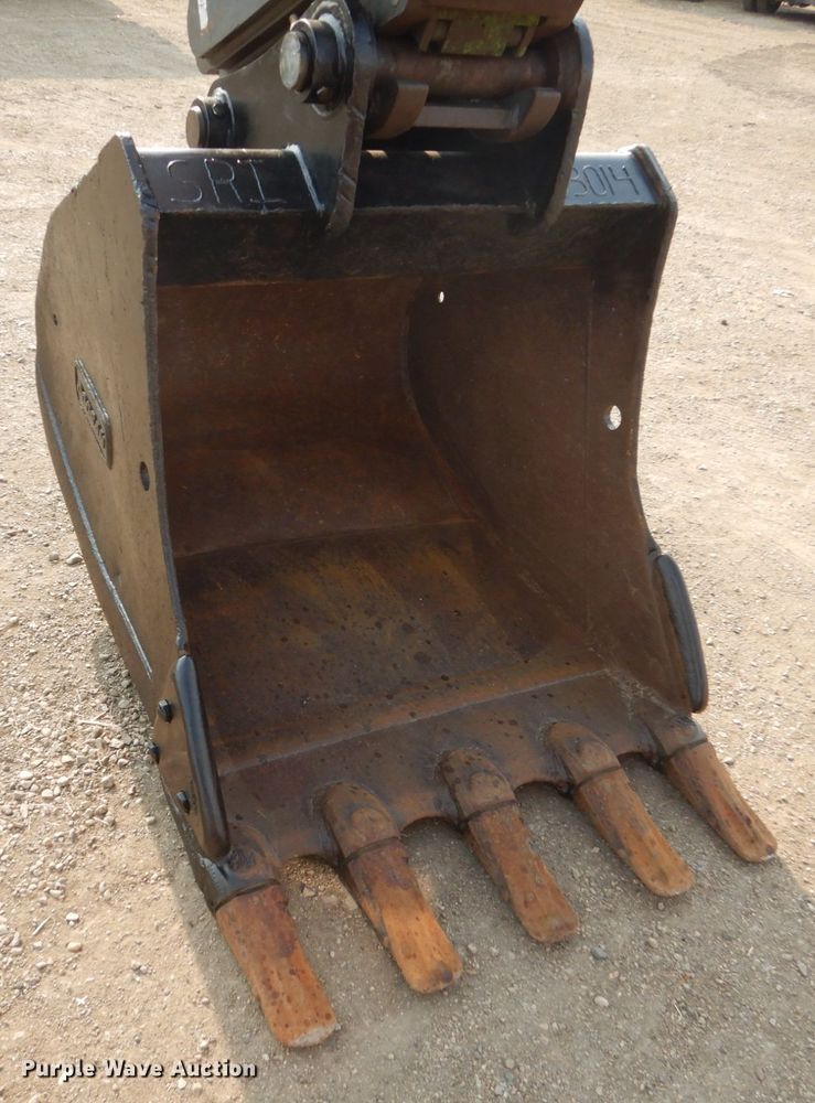 image for item DC8953 2014 Doosan DX225LC-3  excavator