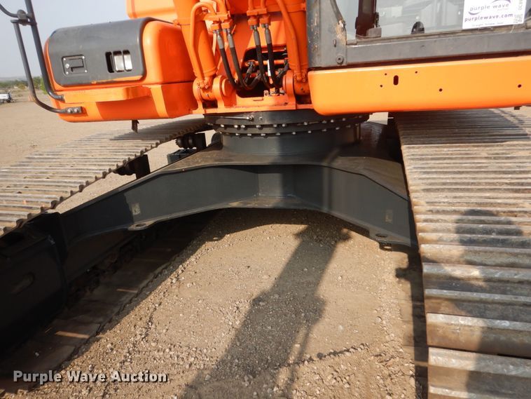 image for item DC8953 2014 Doosan DX225LC-3  excavator