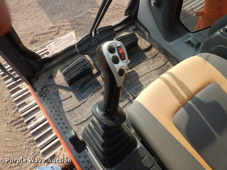 image for item DC8953 2014 Doosan DX225LC-3  excavator