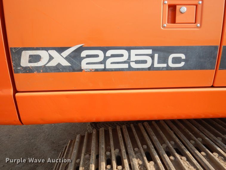 image for item DC8953 2014 Doosan DX225LC-3  excavator