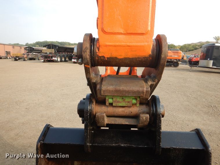 image for item DC8954 2014 Doosan DX225LC-3  excavator