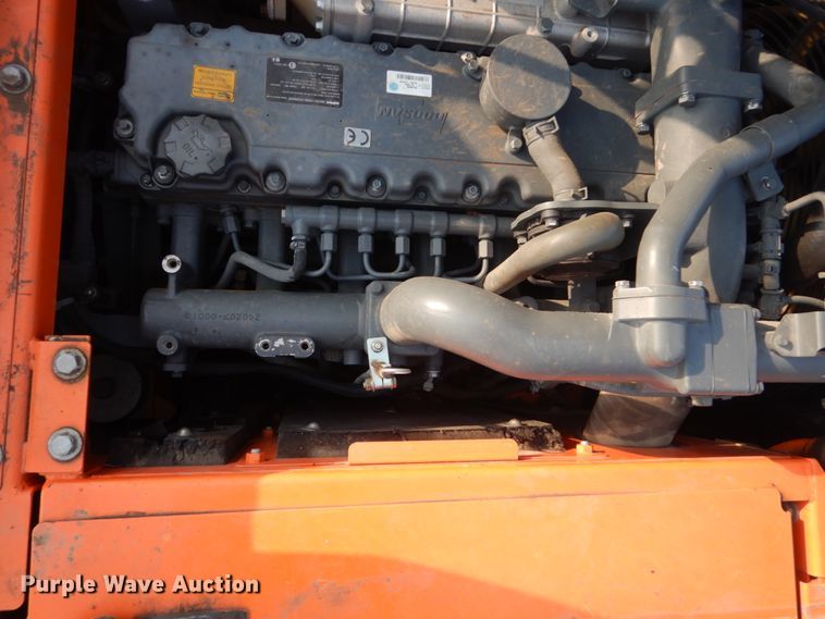 image for item DC8954 2014 Doosan DX225LC-3  excavator