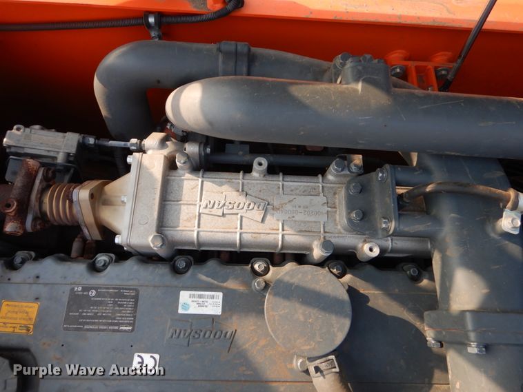 image for item DC8954 2014 Doosan DX225LC-3  excavator