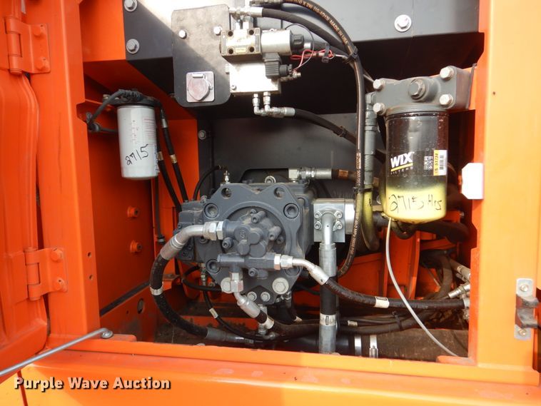 image for item DC8954 2014 Doosan DX225LC-3  excavator