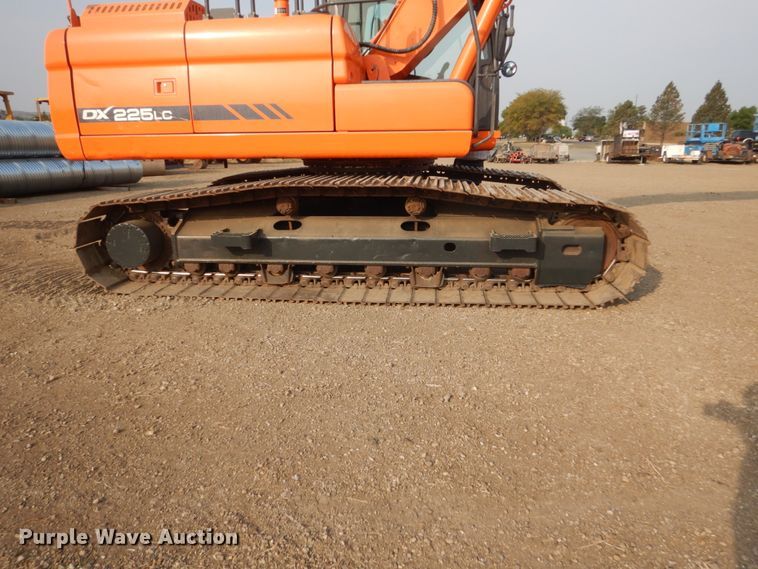 image for item DC8954 2014 Doosan DX225LC-3  excavator