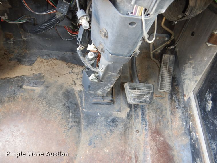 image for item DC8959 1994 Chevrolet P30 Utilimaster  delivery van