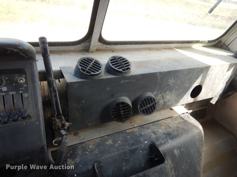 image for item DC8959 1994 Chevrolet P30 Utilimaster  delivery van