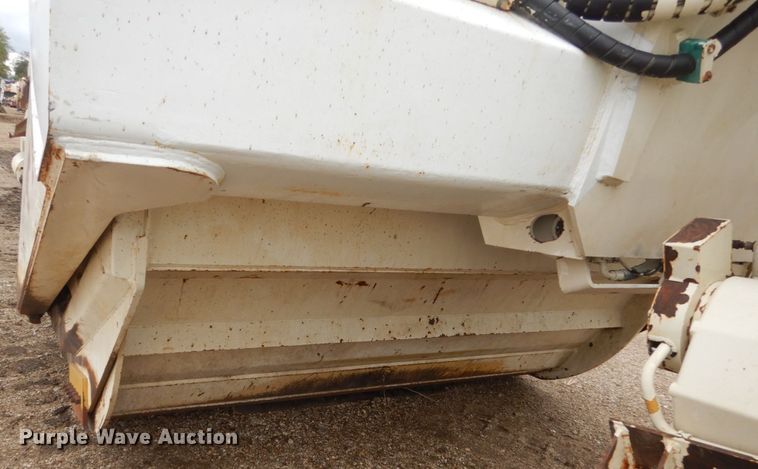 image for item DC8984 2001 Terex TS14G  conventional scraper