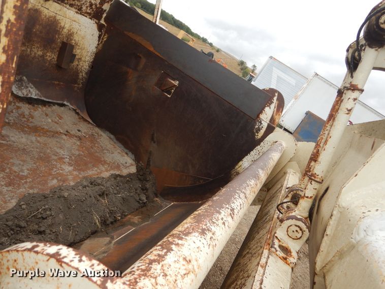 image for item DC8984 2001 Terex TS14G  conventional scraper