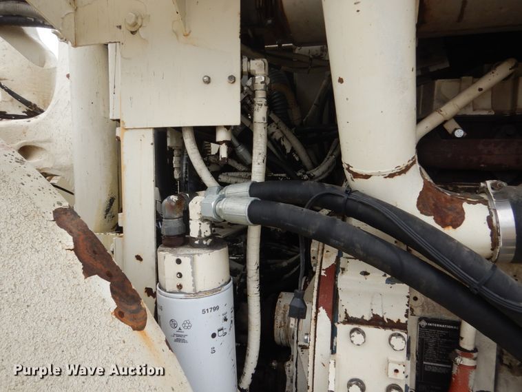 image for item DC8984 2001 Terex TS14G  conventional scraper