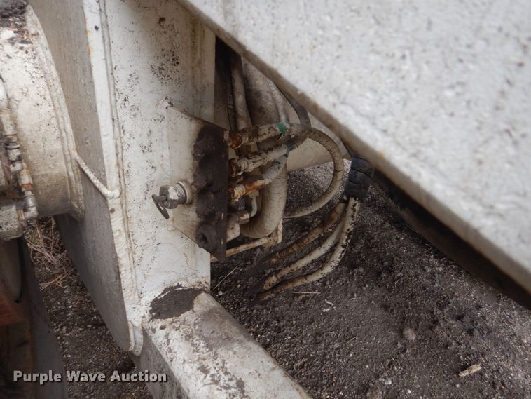 image for item DC8984 2001 Terex TS14G  conventional scraper