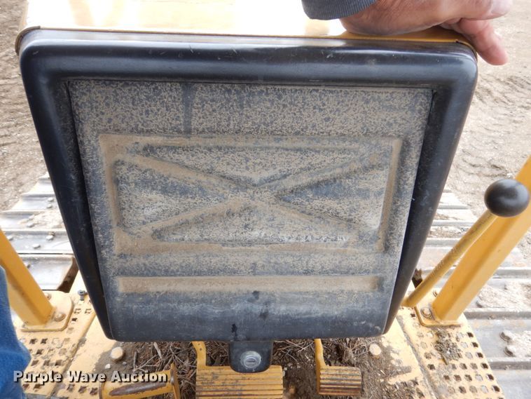 image for item DC8986 1998 Caterpillar D6M XL  dozer