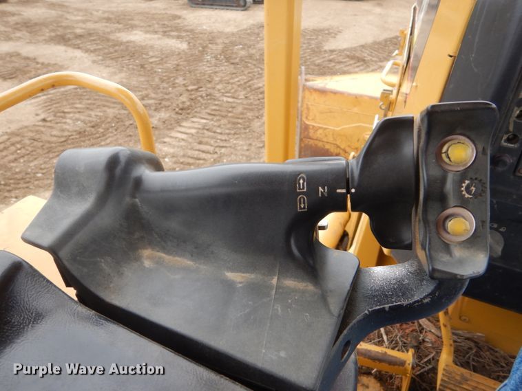 image for item DC8986 1998 Caterpillar D6M XL  dozer