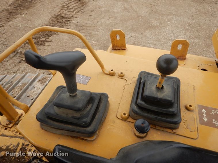 image for item DC8986 1998 Caterpillar D6M XL  dozer