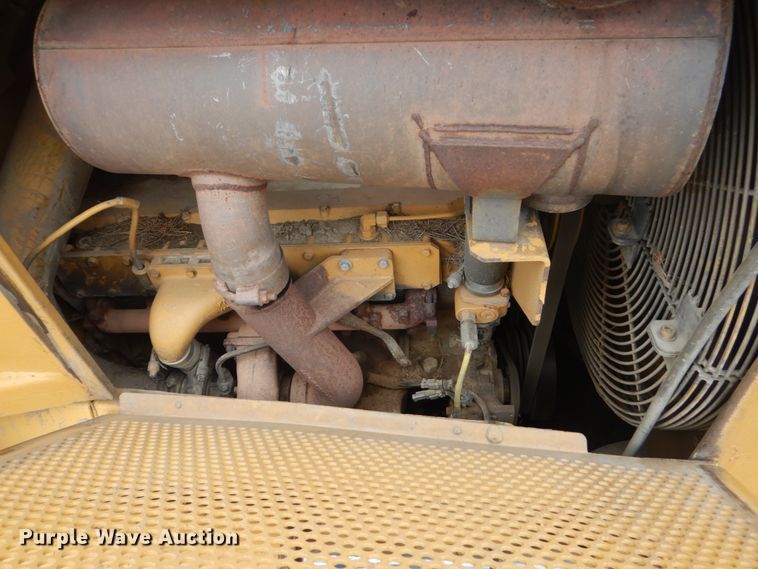 image for item DC8986 1998 Caterpillar D6M XL  dozer